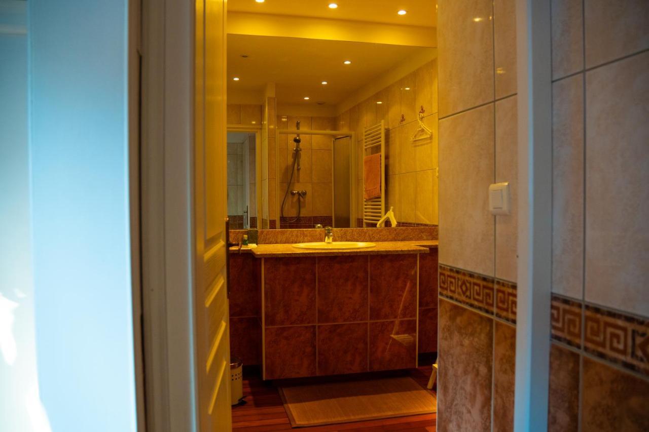 Chambre Au Chateau De St-Pierre-Brouck Saint-Pierre-Brouck ภายนอก รูปภาพ