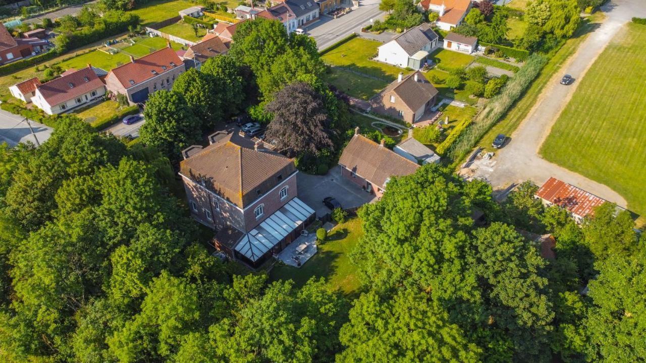 Chambre Au Chateau De St-Pierre-Brouck Saint-Pierre-Brouck ภายนอก รูปภาพ