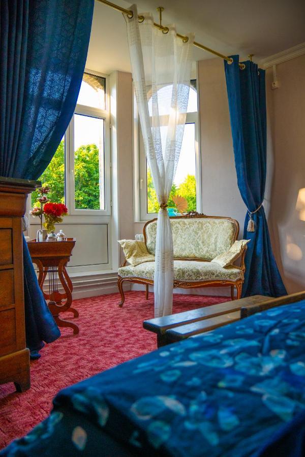 Chambre Au Chateau De St-Pierre-Brouck Saint-Pierre-Brouck ภายนอก รูปภาพ