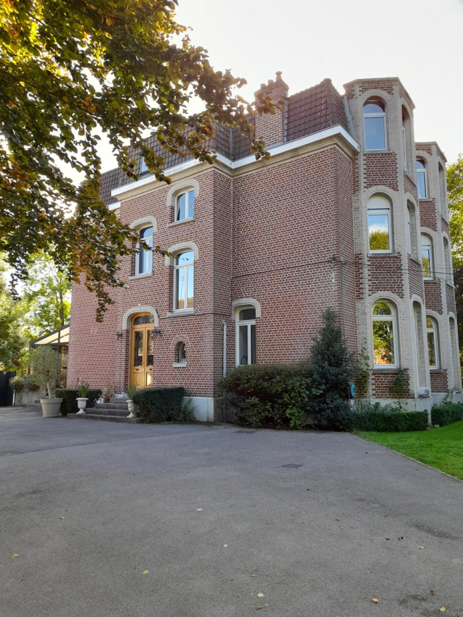 Chambre Au Chateau De St-Pierre-Brouck Saint-Pierre-Brouck ภายนอก รูปภาพ